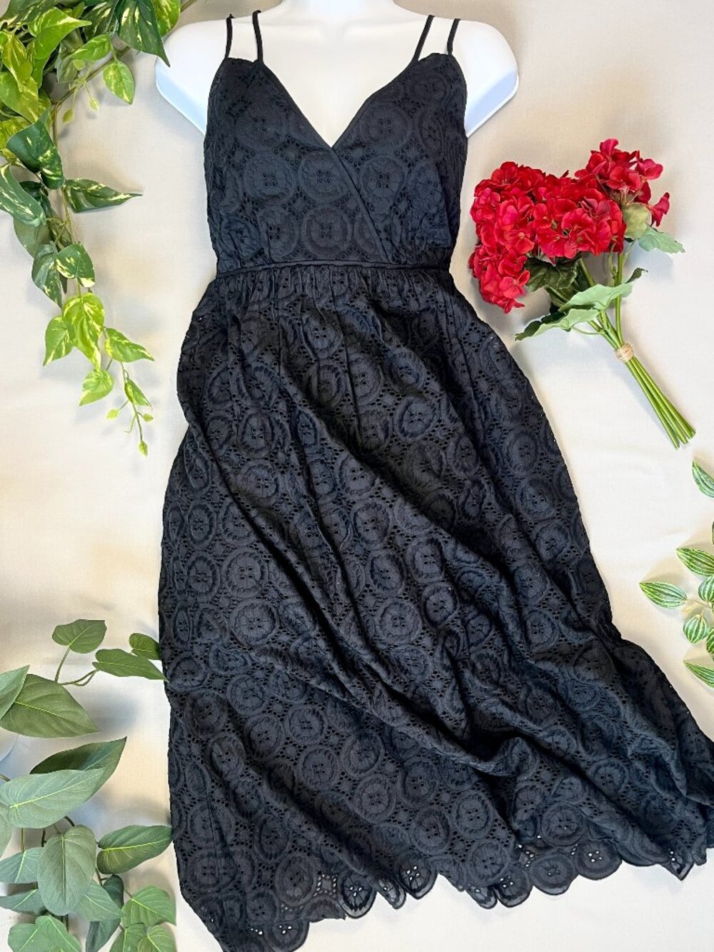 J. Crew Eyelet Midi Dress Sleeveless Black 100% Cotton with Pockets Size 6 - Picture 1 of 8